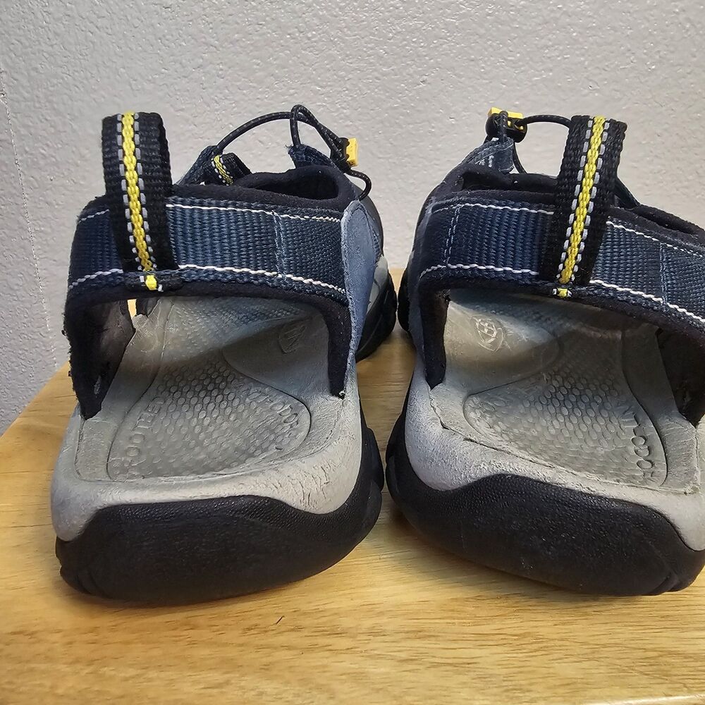 Keen Newport H2 Sandals Mens Size 13 Black Waterproof Outdoor Hiking Fishing S24 - Picture 7 of 8